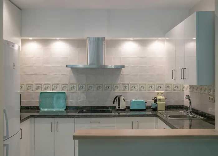 Puerto Banus, An Ideal Escape! * 马尔韦利亚